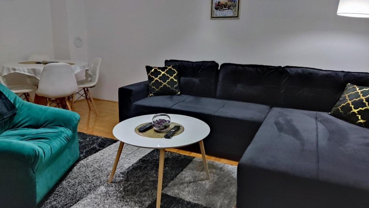 Apartman Carica Високо Екстериор снимка