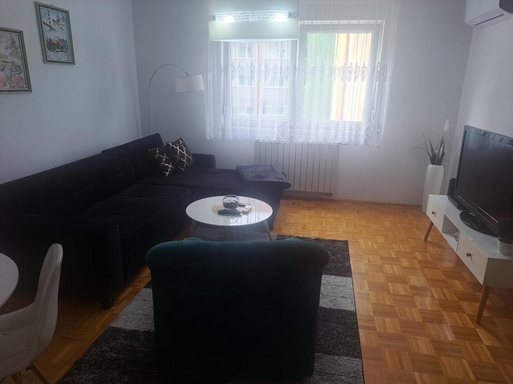 Apartman Carica Високо Екстериор снимка